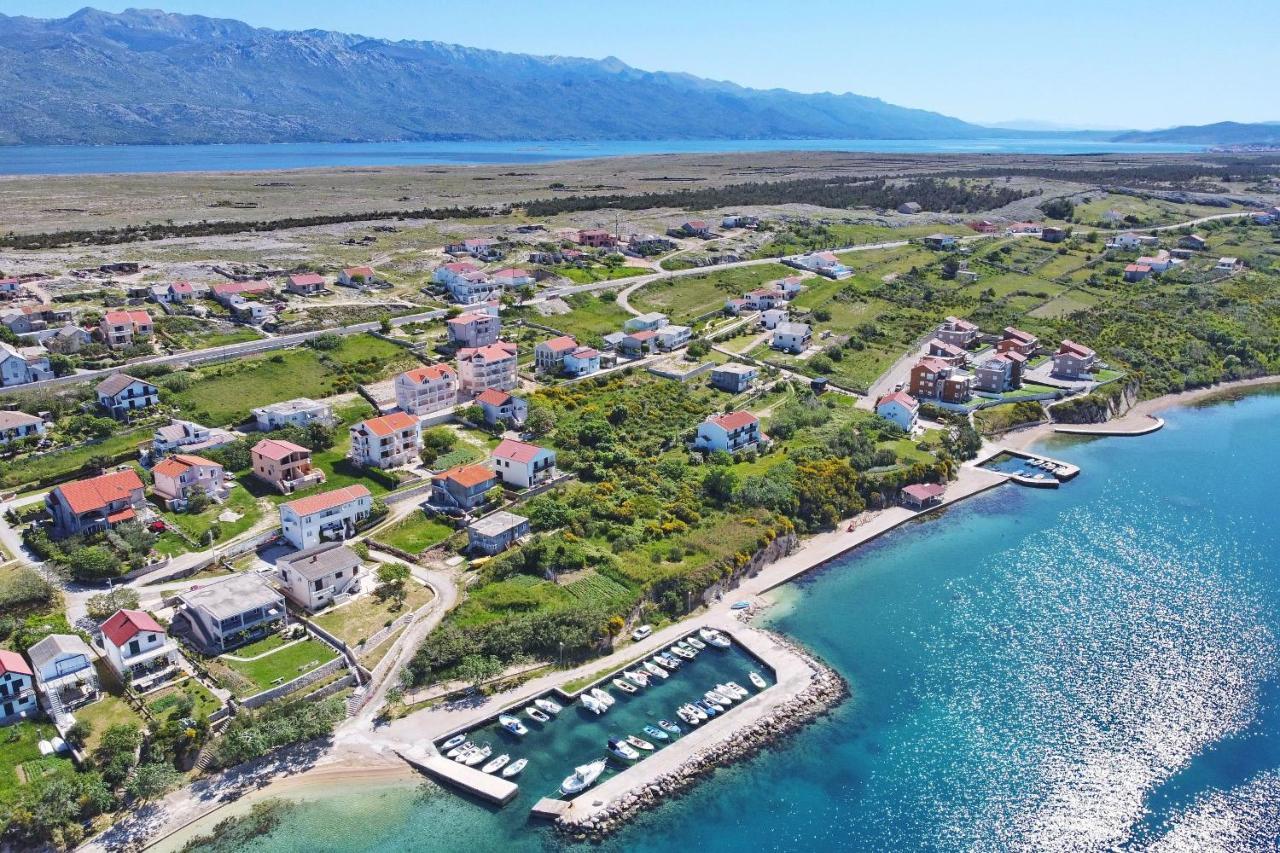 Apartments Poljak Rtina Bagian luar foto