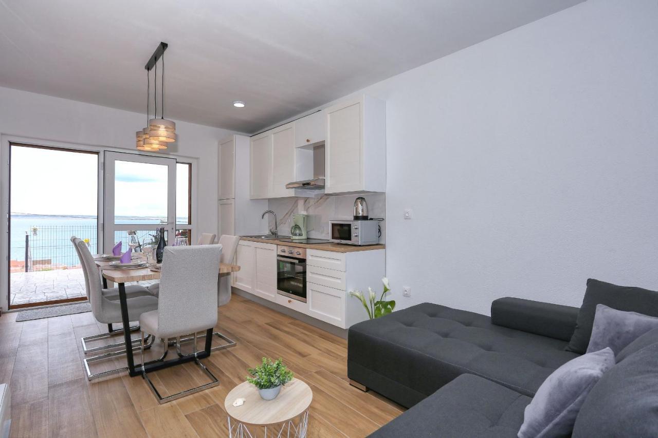 Apartments Poljak Rtina Bagian luar foto